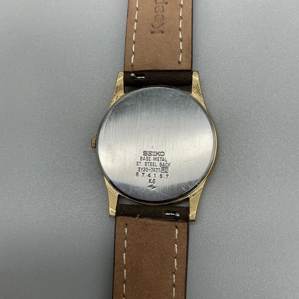 Vintage Seiko Mens Watch 32mm Black Dial Gold Tone Leather 5Y30-7A71 New Battery